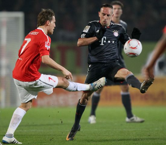 人最近试图 人最近试图